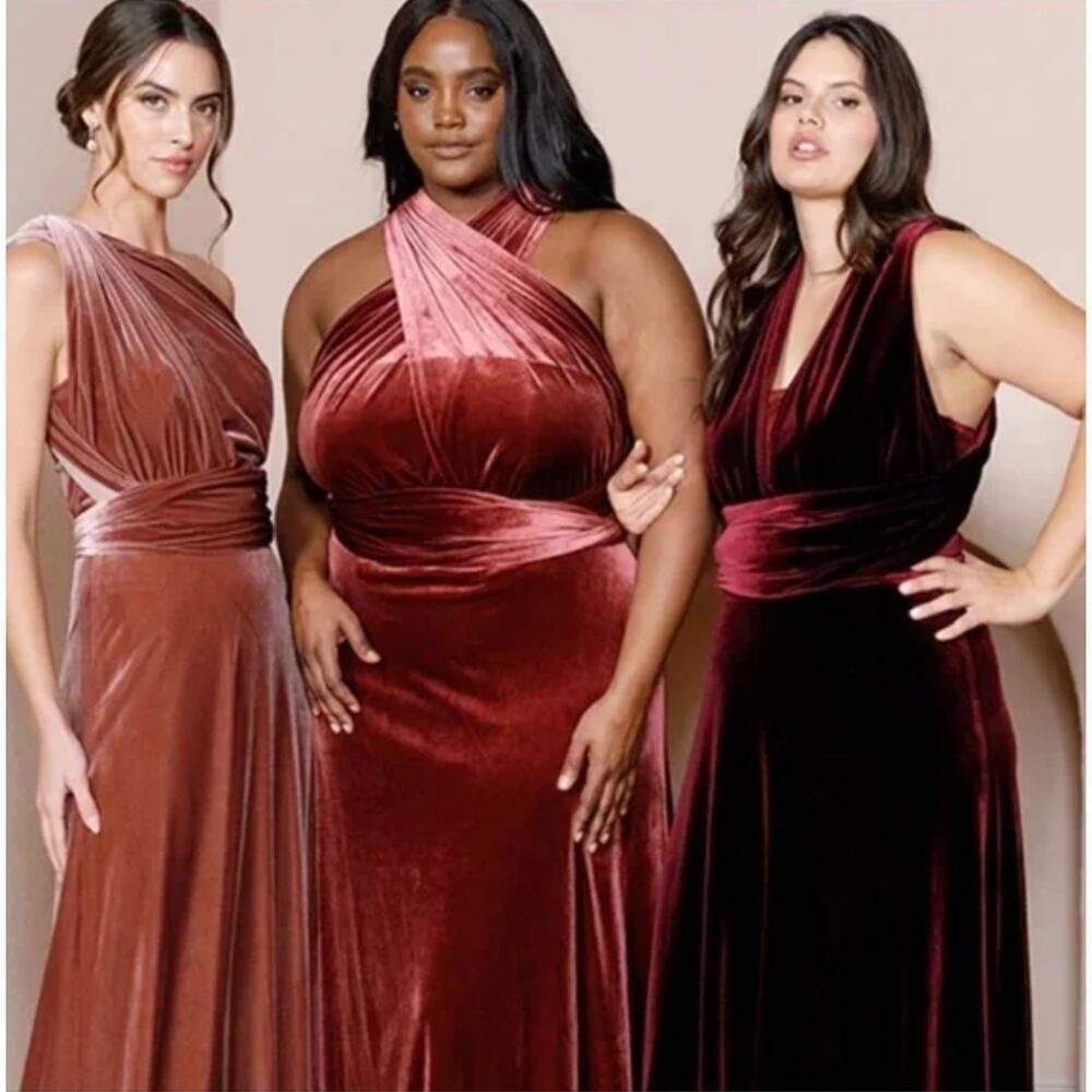 REVELRY Micah Convertible Velvet Dress in Terracota XS​​​ - Picture 3 of 13